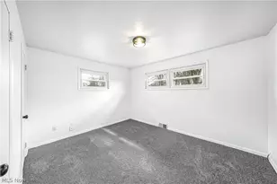 270 Durst Dr NW, Warren, OH 44483 - Photo 13