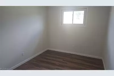 71598 Sunny Acres Drive, Martins Ferry, OH 43935 - Photo 15