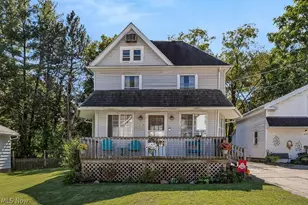 427 W Main St, Ashland, OH 44805 - Photo 1