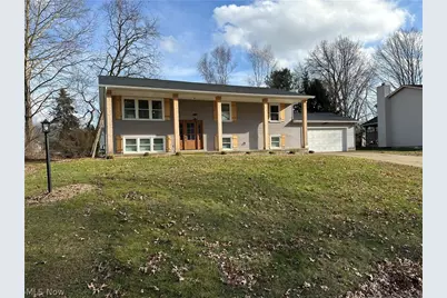 469 Trelake Drive, Canal Fulton, OH 44614 - Photo 3