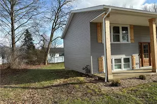 469 Trelake Dr, Canal Fulton, OH 44614 - Photo 7