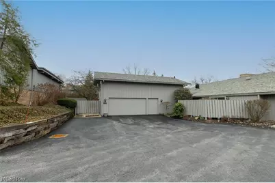 520-18 Willow Circle, Aurora, OH 44202 - Photo 1