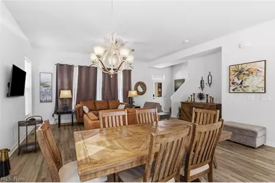 2256 E 100th Street, Loveland, OH 44106 - Photo 9