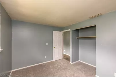 211 Brace Avenue, Elyria, OH 44035 - Photo 13