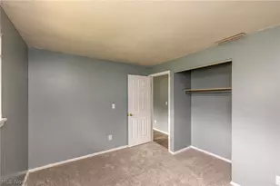 211 Brace Ave, Elyria, OH 44035 - Photo 13