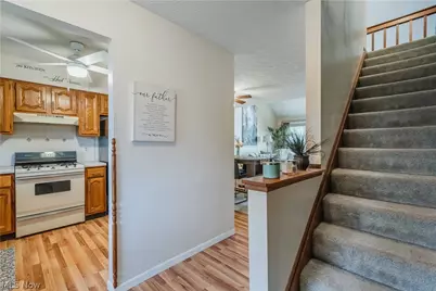 8000 Norriton Circle NW, North Canton, OH 44720 - Photo 5