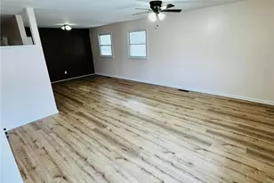 3415 Center Dr, Parma, OH 44134 - Photo 15