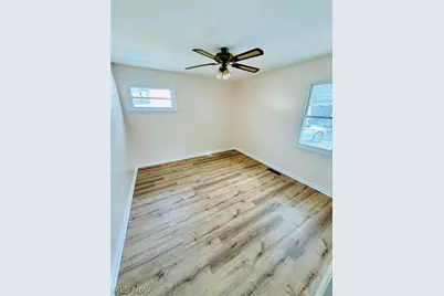 3415 Center Drive, Parma, OH 44134 - Photo 11