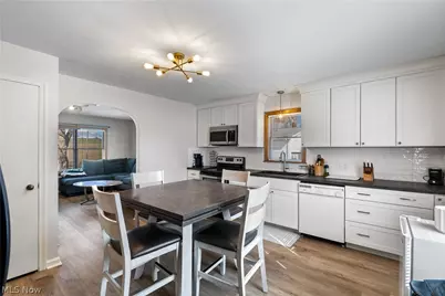 1170 Smith Kramer Street NE, Hartville, OH 44632 - Photo 11