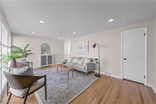 1004 38th St NW, Canton, OH 44709 - Photo 7