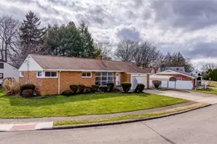 1004 38th St NW, Canton, OH 44709 - Photo 3