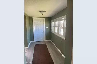 917 Herbig Avenue, Coshocton, OH 43812 - Photo 7