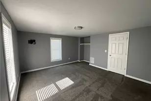 917 Herbig Ave, Coshocton, OH 43812 - Photo 15