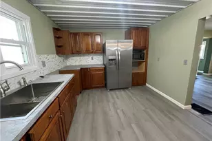 917 Herbig Ave, Coshocton, OH 43812 - Photo 11