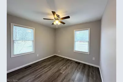 5437 Bartlett Road, Huber Heights, OH 44146 - Photo 7