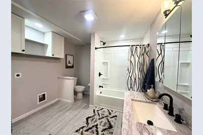 5437 Bartlett Road, Huber Heights, OH 44146 - Photo 5