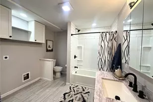 5437 Bartlett Rd, Huber Heights, OH 44146 - Photo 5