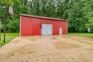 110 Railroad St, LaGrange, OH 44050 - Photo 15