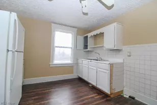 211 15th St NE, Canton, OH 44714 - Photo 11