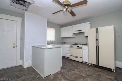 211 15th Street NE, Canton, OH 44714 - Photo 3