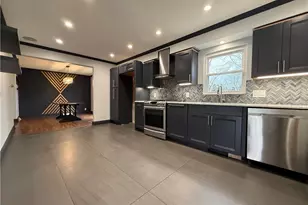 409 Melbourne Ave, Boardman, OH 44512 - Photo 3