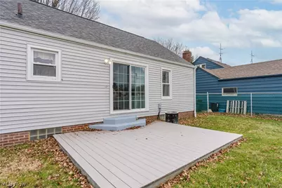 2464 S Freedom Avenue, Alliance, OH 44601 - Photo 31