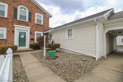 810 Kentwood Drive #3, Boardman, OH 44512 - Photo 1