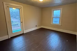 805 Carpenter, Akron, OH 44310 - Photo 3