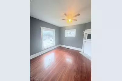 1284 W 85th Street, Loveland, OH 44102 - Photo 5