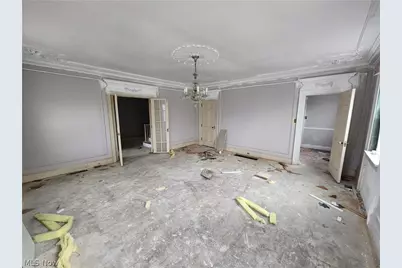 423 S Rose Boulevard, Akron, OH 44320 - Photo 9