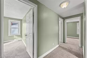 884 Lovers Ln, Akron, OH 44306 - Photo 27