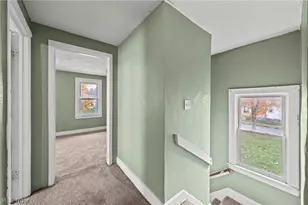 884 Lovers Ln, Akron, OH 44306 - Photo 29