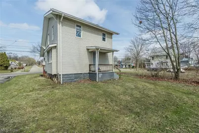 884 Lovers Lane, Akron, OH 44306 - Photo 7