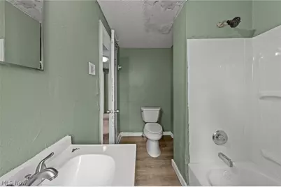 884 Lovers Lane, Akron, OH 44306 - Photo 35