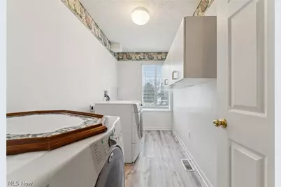 4204 Castle Ridge, Copley, OH 44321 - Photo 9