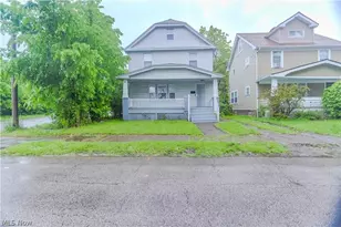 13512 Edgewood Ave, Loveland, OH 44105 - Photo 1