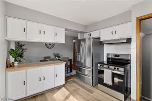 14701 Terminal Ave, Loveland, OH 44135 - Photo 21