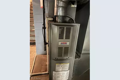 190 Normandy Drive, Painesville Twp, OH 44077 - Photo 15