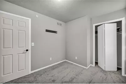 10606 Reno Avenue, Loveland, OH 44105 - Photo 19