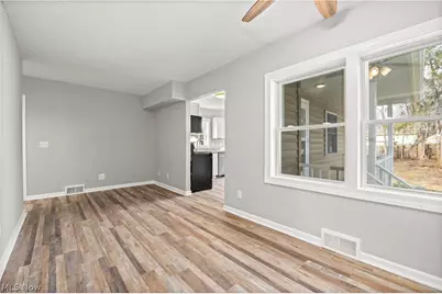 975 N Ridge Road E, Lorain, OH 44055 - Photo 21