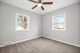 975 N Ridge Road E, Lorain, OH 44055 - Photo 15