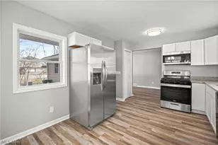 975 N Ridge Road E, Lorain, OH 44055 - Photo 3