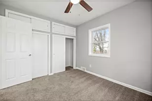 975 N Ridge Road E, Lorain, OH 44055 - Photo 17