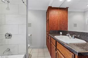 1123 W 6th St, Lorain, OH 44052 - Photo 25