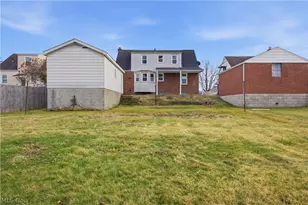 227 E Wilson St, Struthers, OH 44471 - Photo 35