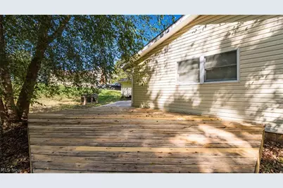 270 E Highland Drive, Zanesville, OH 43701 - Photo 35