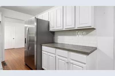 270 E Highland Drive, Zanesville, OH 43701 - Photo 13