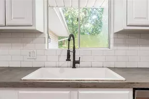 270 E Highland Dr, Zanesville, OH 43701 - Photo 17