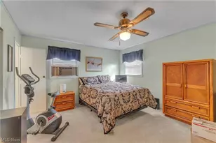 563 N Carpenter Rd, Brunswick, OH 44212 - Photo 21