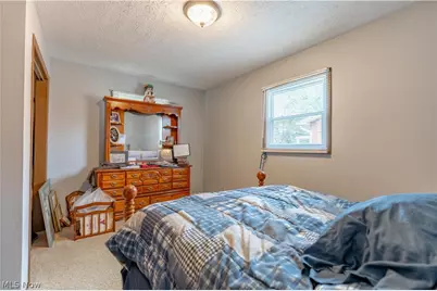 408 4th Street NE, New Philadelphia, OH 44663 - Photo 13